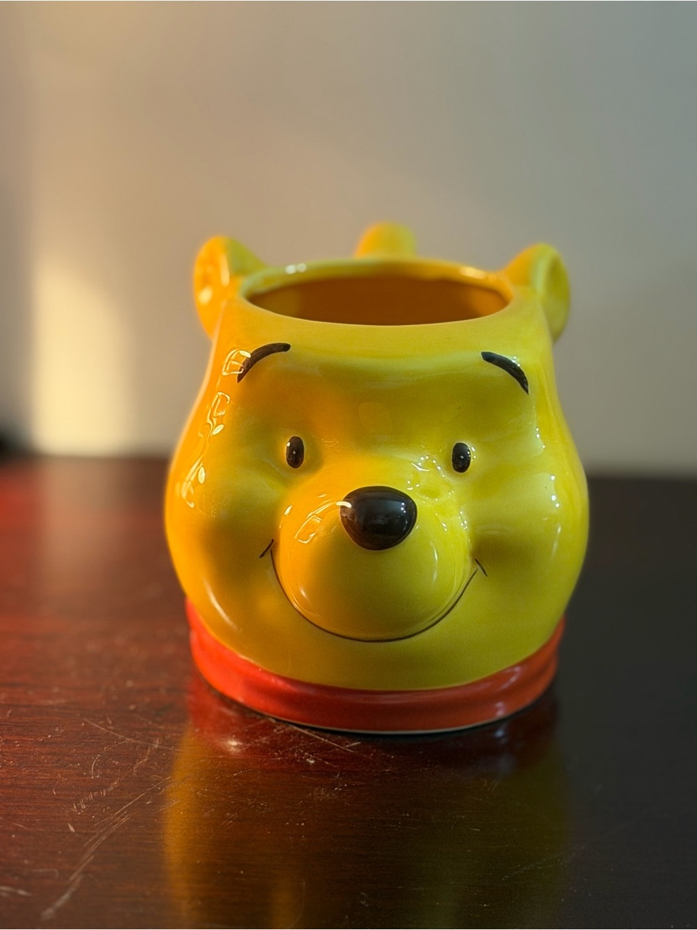Disney Winnie the Pooh 3D Figural Ceramic Mug Zrike Style 4014154 Yellow